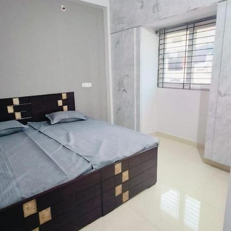 Rupesh Golden Suites Hyderabad Exterior photo